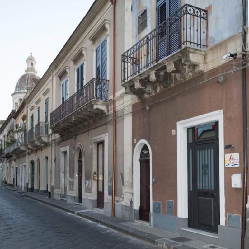 Alexia Domus Hotel Riposto Luaran gambar
